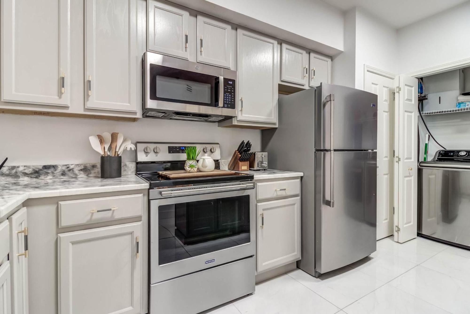 Gorgeous Oceanview 3Br Luxury Condo - Latitude Gulfport Exterior photo