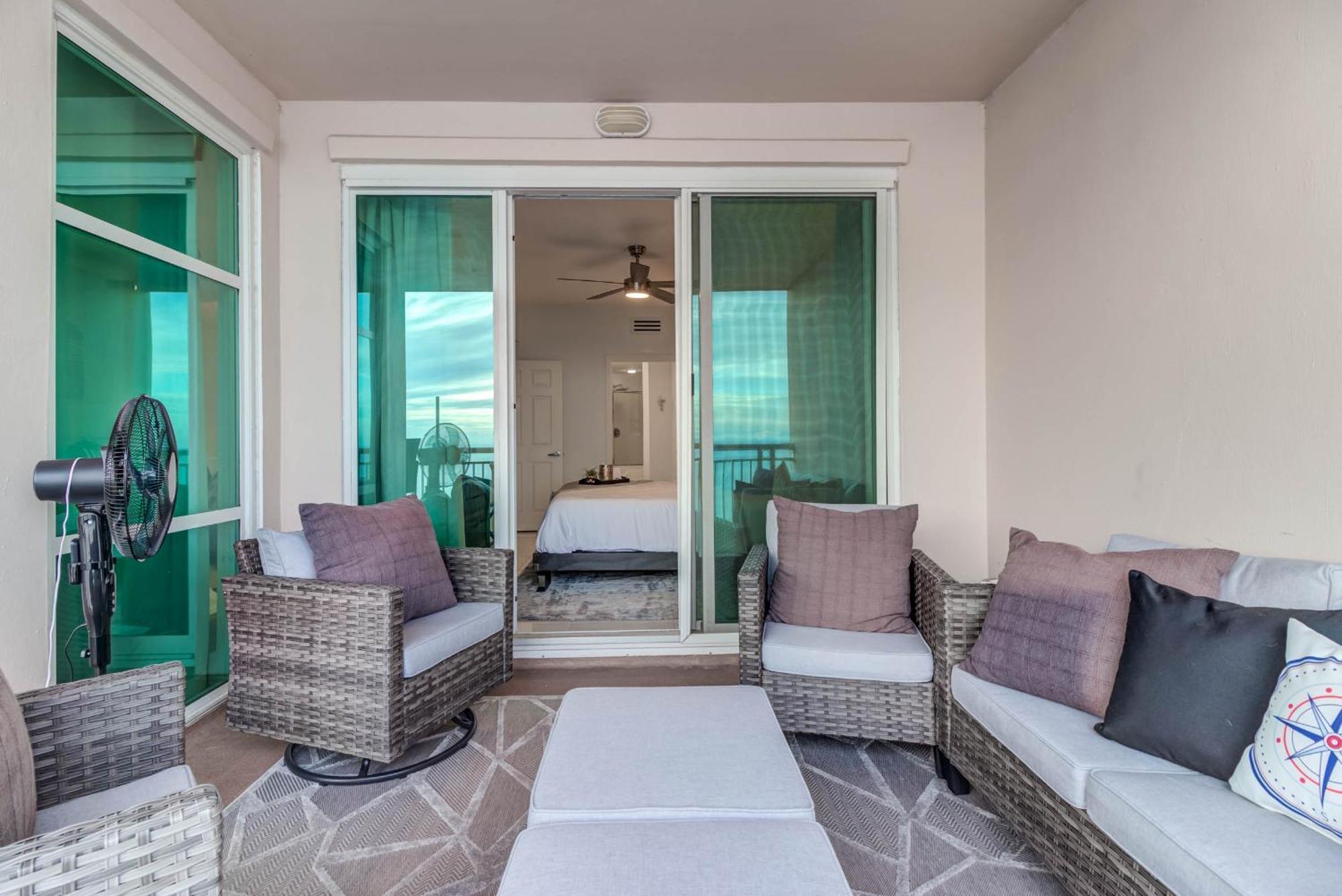 Gorgeous Oceanview 3Br Luxury Condo - Latitude Gulfport Exterior photo